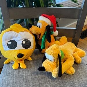 Disney Pluto Plush lot of 3 different Plutos